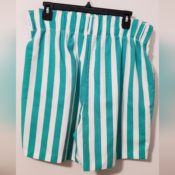 *Vintage* Teal and White Striped Shorts - Picture 2 of 2
